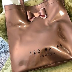 Ted Baker LONDON Tote